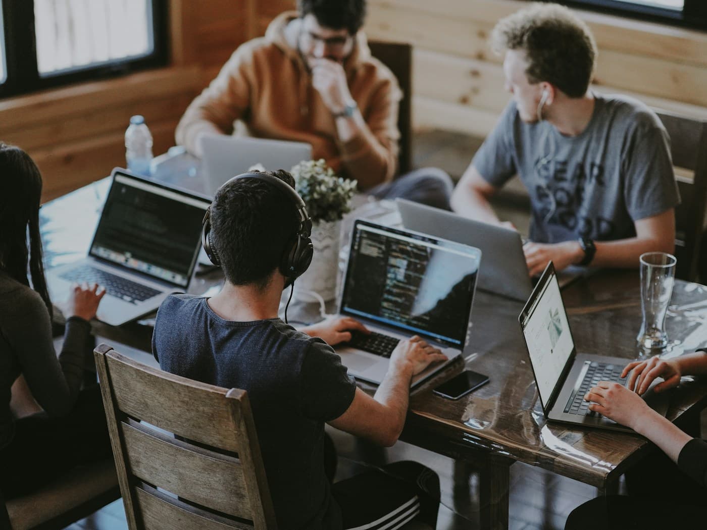 IT consulting and enterprise technology team collaboration